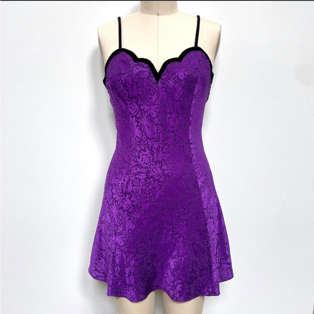 Vintage Gold Label Victorias Secret Purple and Black Satin/Velvet Slip Dress Med
